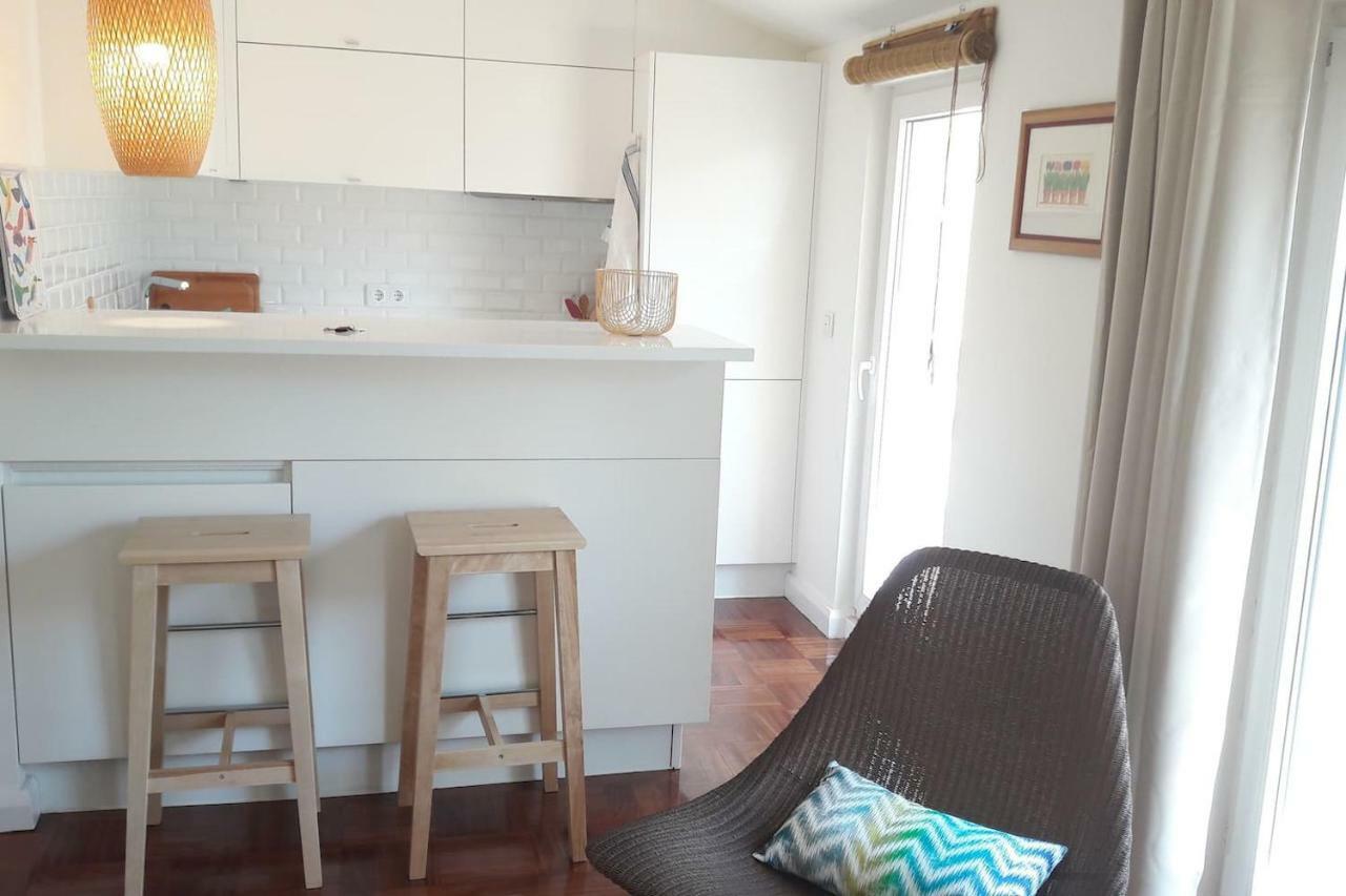 リスボンModern Cosy Flat With Terrace In Campo De Ourique.アパートメント エクステリア 写真
