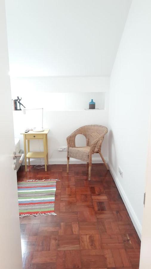 リスボンModern Cosy Flat With Terrace In Campo De Ourique.アパートメント エクステリア 写真