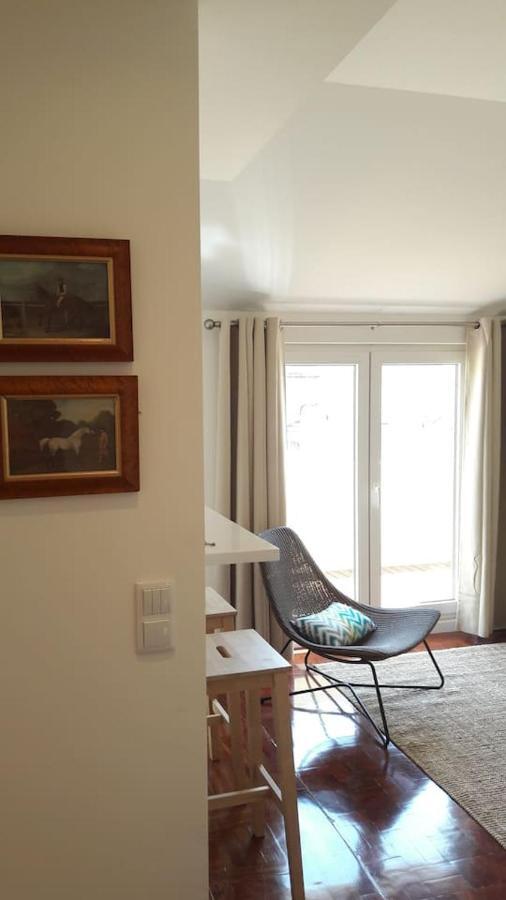 リスボンModern Cosy Flat With Terrace In Campo De Ourique.アパートメント エクステリア 写真